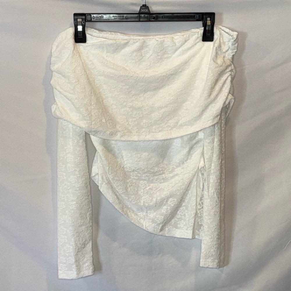 ZESICA Women White Floral Lace Off Shoulder Long Sleeve
Ruched Asymmetrical Top